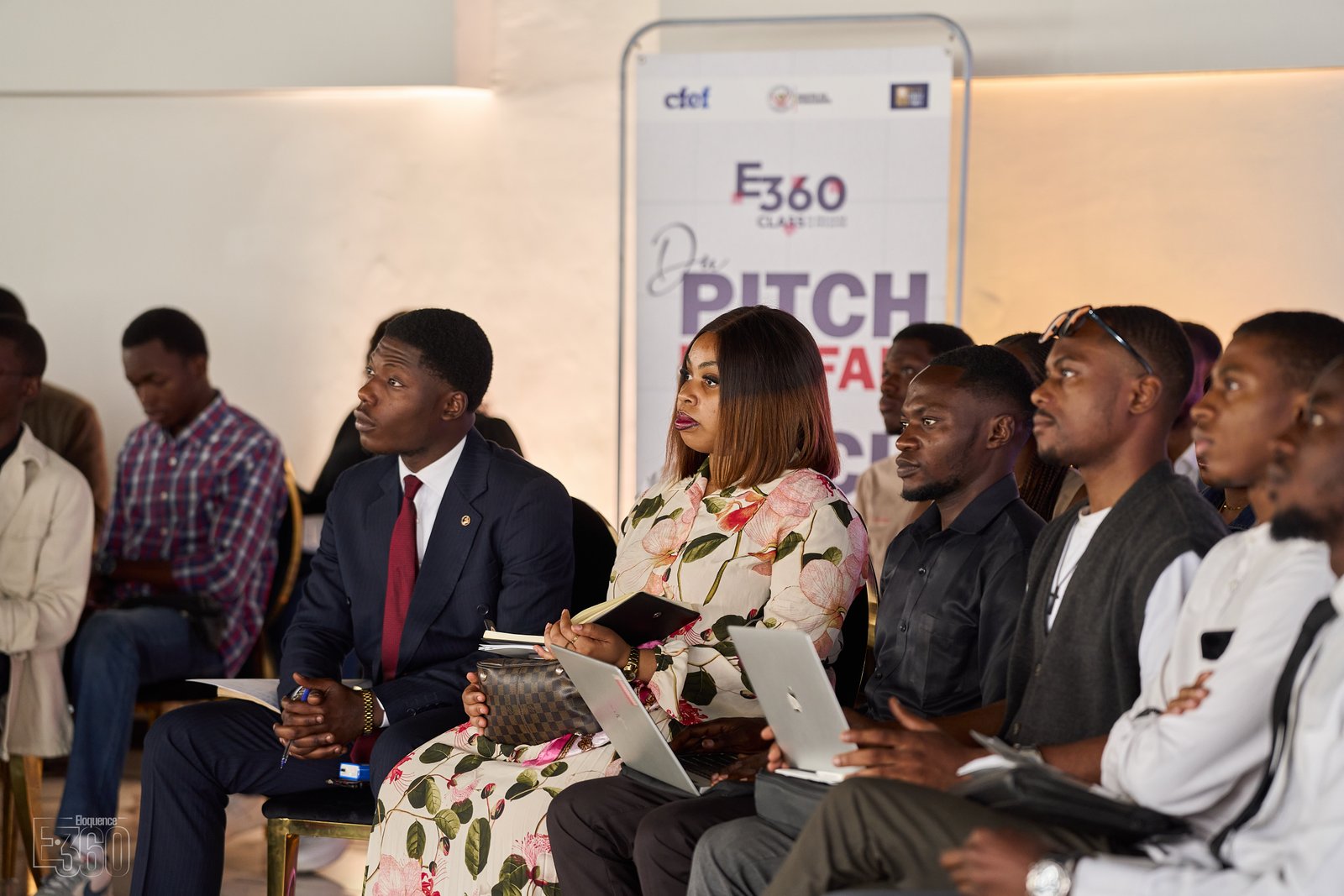 Des participants suivent une intervention lors d’une E360 Class.